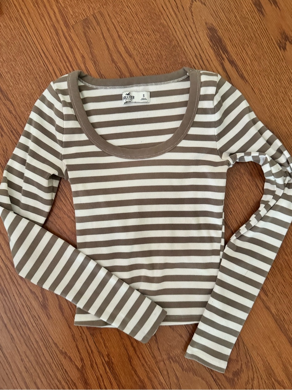Hollister Brown and White Striped Long Sleeve Ribbed Top